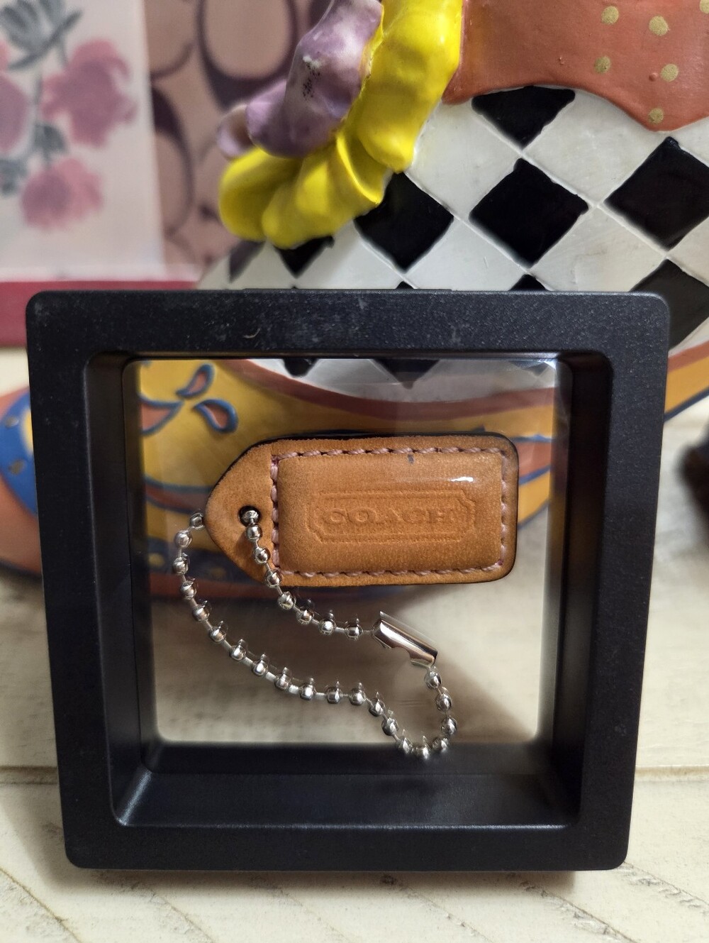 Coach Tan & Pink Leather HangTag, EUC